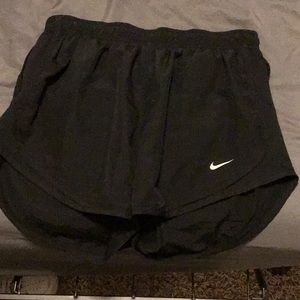 Black nike shorts